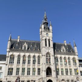 Stad Sint Niklaas by Day